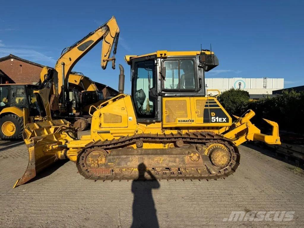 Komatsu D51EX-22 Dozers - Tratores rastos