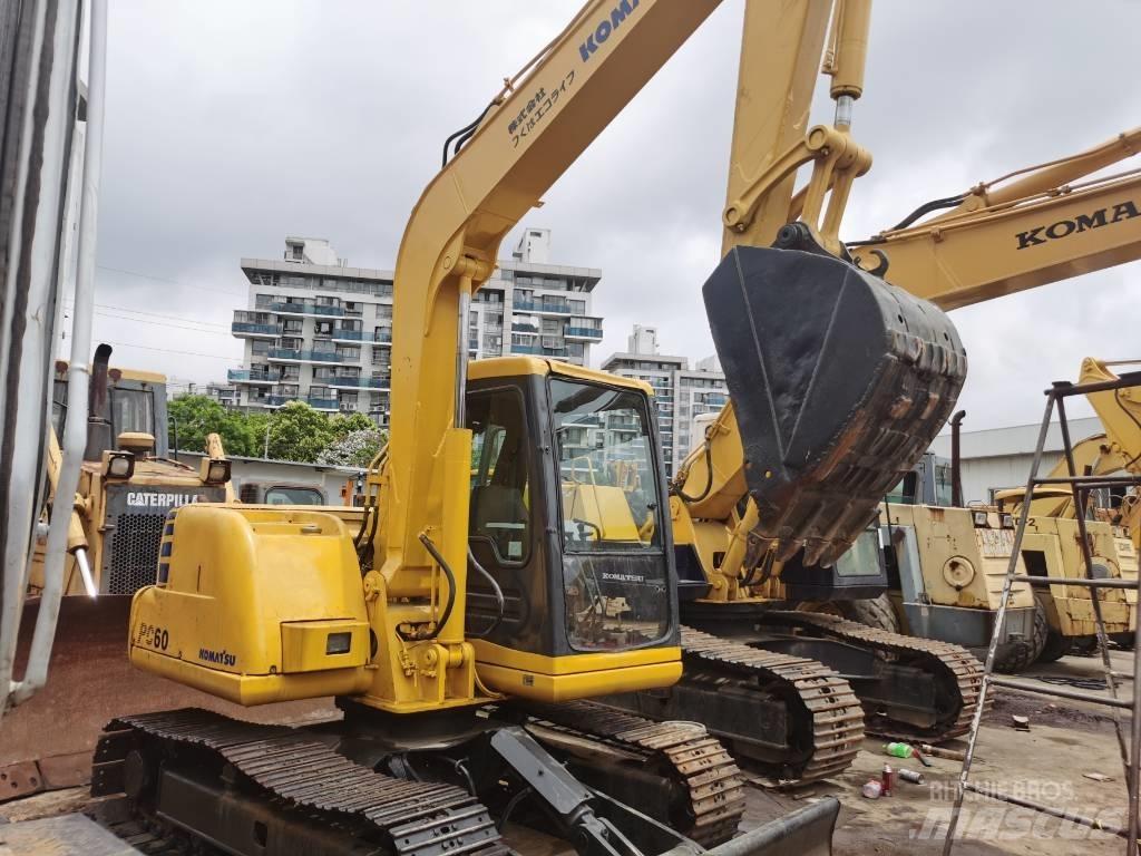 Komatsu PC60-7 Escavadoras de rastos