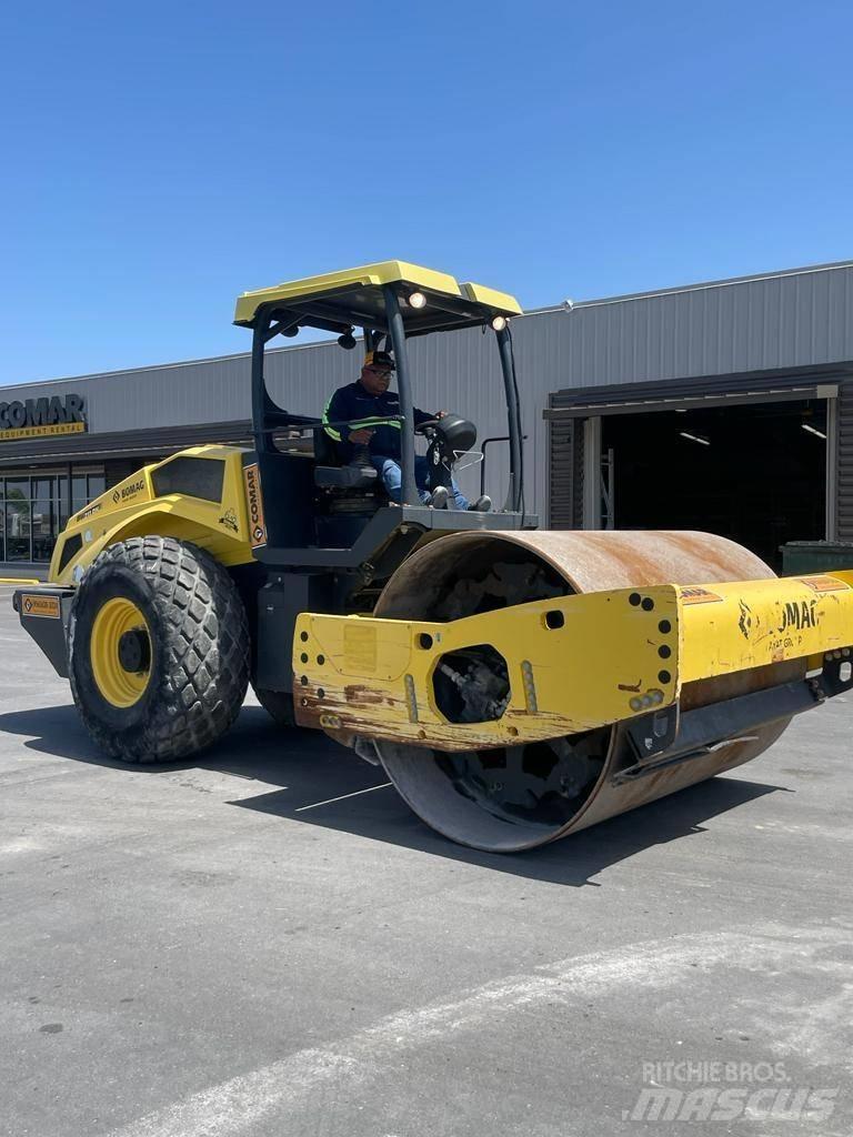 Bomag BW 211 DH-5 Cilindros Compactadores monocilíndricos