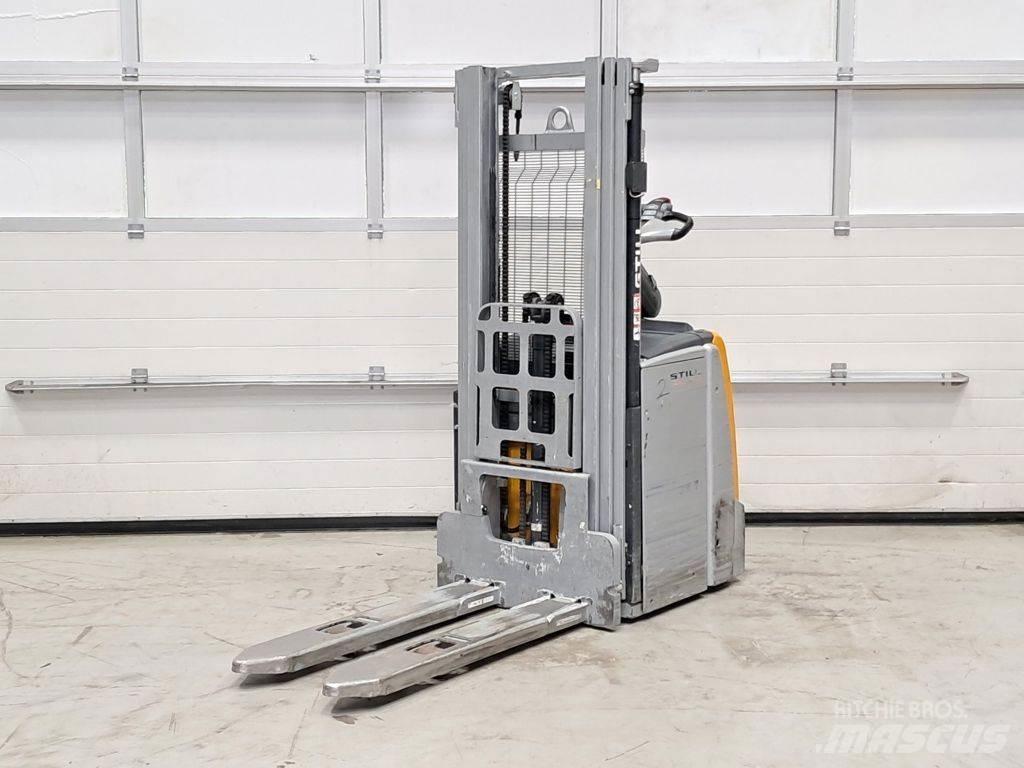 Still EXV-SF16 Empilhador para operador externo