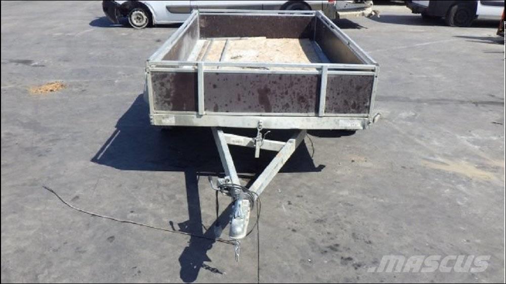 TRIGANO B05256 Reboques Leves