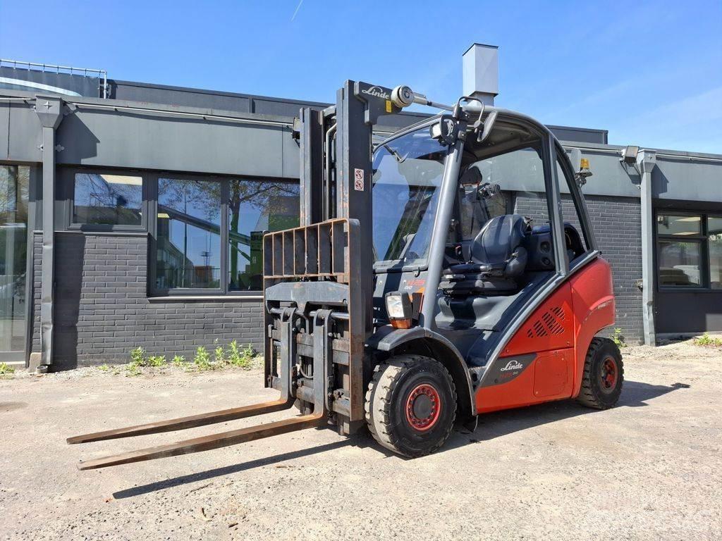 Linde H25T Empilhadores a gás