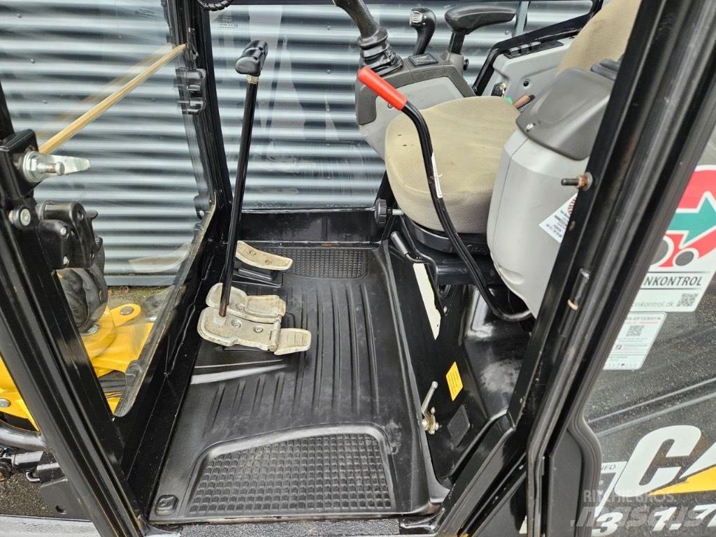 CAT 301.7 D Mini Escavadoras <7t