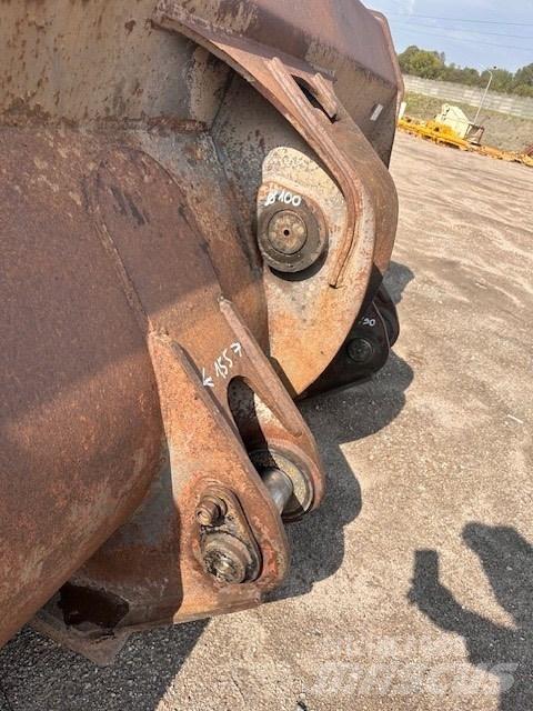 Volvo L 220 E BUCKET Baldes