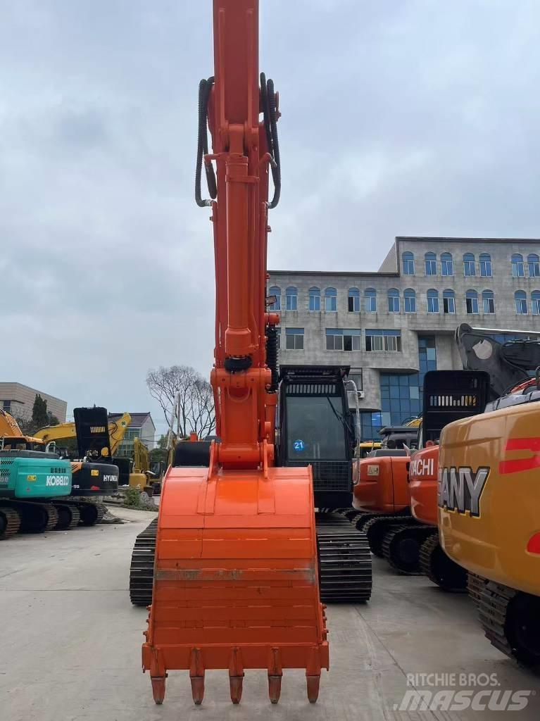 Hitachi ZX 200 Escavadoras de rastos