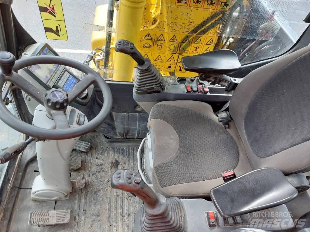 Komatsu PW148-11 Escavadoras de rodas