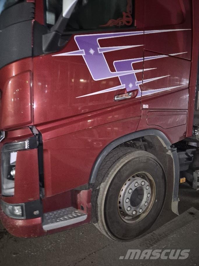 Volvo FH16 8x4  750 Camiões de transporte de troncos