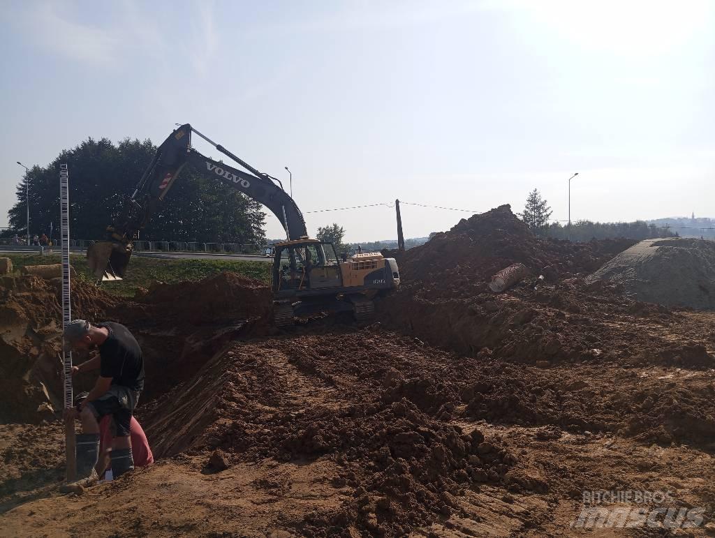 Volvo EC 240 C L Escavadoras de rastos