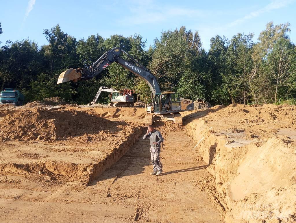 Volvo EC 240 C L Escavadoras de rastos