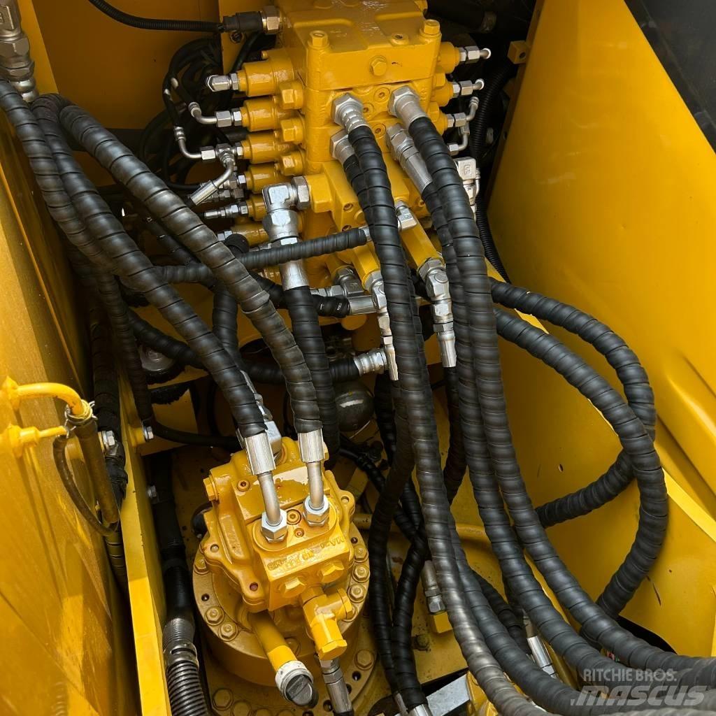 Komatsu 110 Escavadoras de rastos