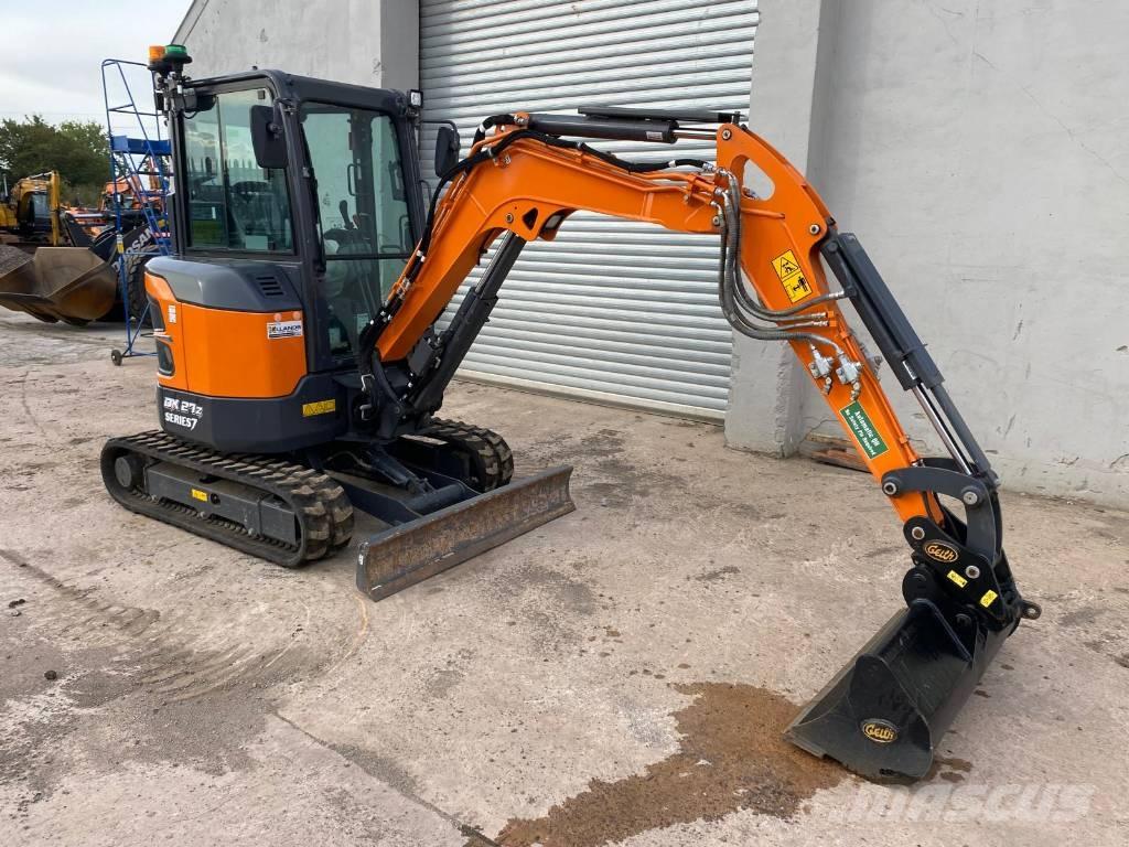 Develon DX 27 Z-7 Mini Escavadoras <7t