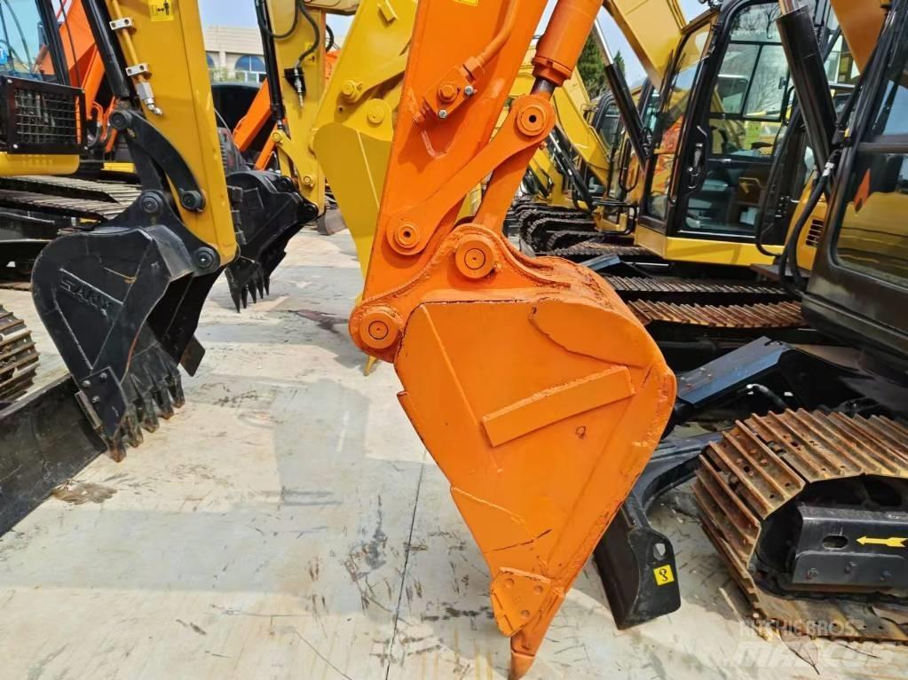 Hitachi ZX 70 Mini Escavadoras <7t