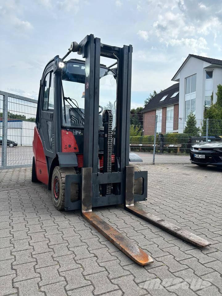 Linde H 25 T Empilhadores a gás