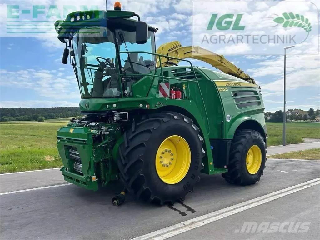 John Deere 8200 i Forrageiras auto-propulsionadas