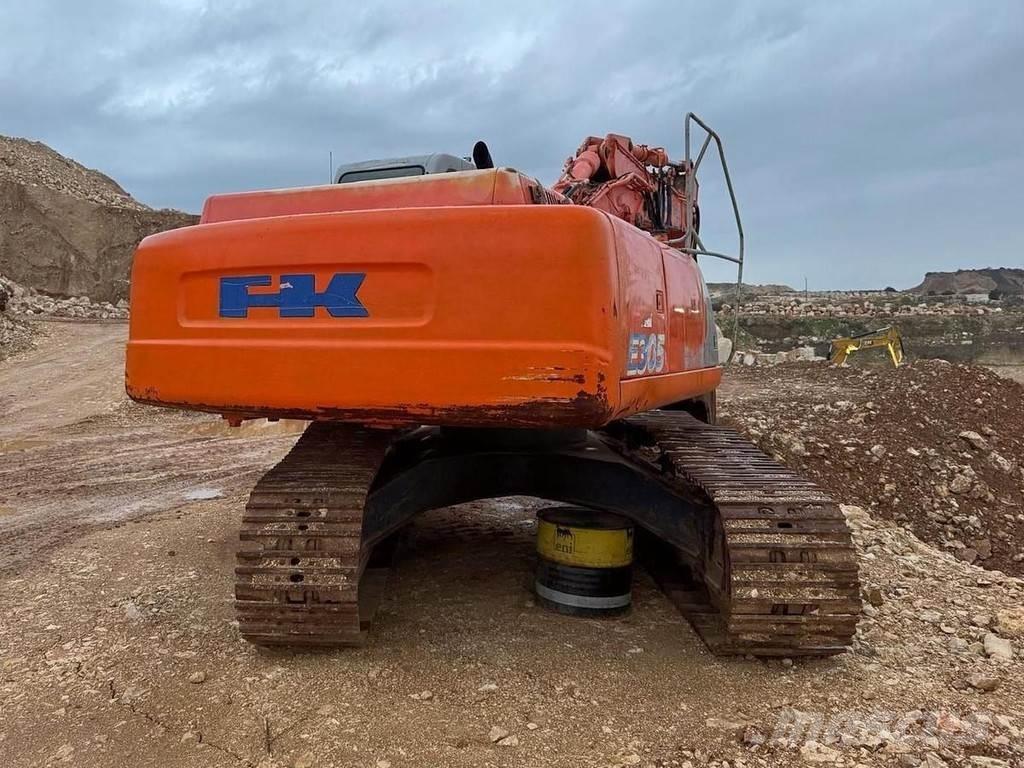 Fiat KOBELCO E305 Escavadoras especiais