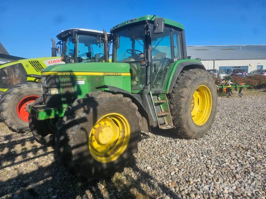 John Deere 6910 Tratores Agrícolas usados