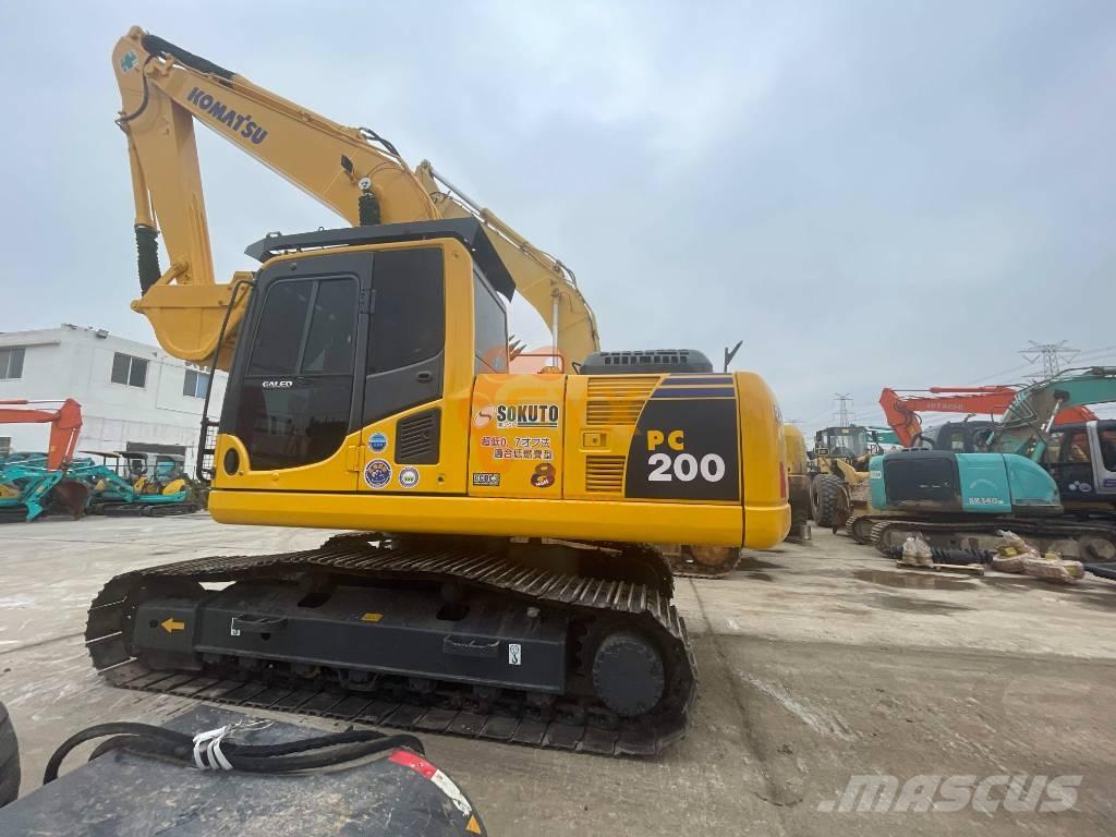 Komatsu PC 200-8 Escavadoras de rastos