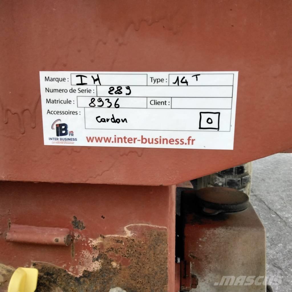 IH B14 Reboques Agrícolas basculantes