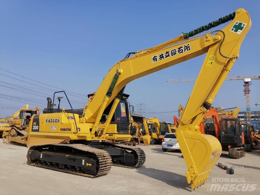 Komatsu PC 200-8N1 Escavadoras de rastos