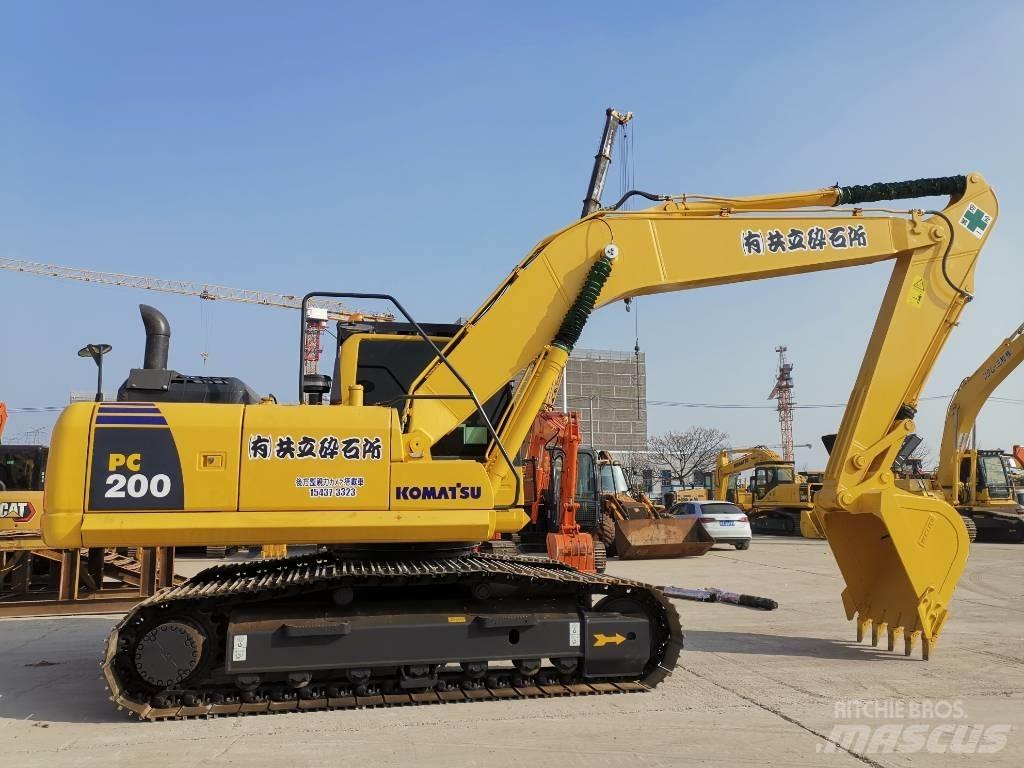 Komatsu PC 200-8N1 Escavadoras de rastos