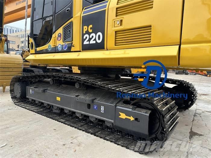 Komatsu PC 220-8 Escavadoras de rastos