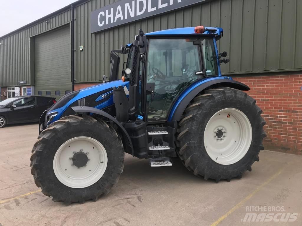 Valtra G 135 A Tratores Agrícolas usados