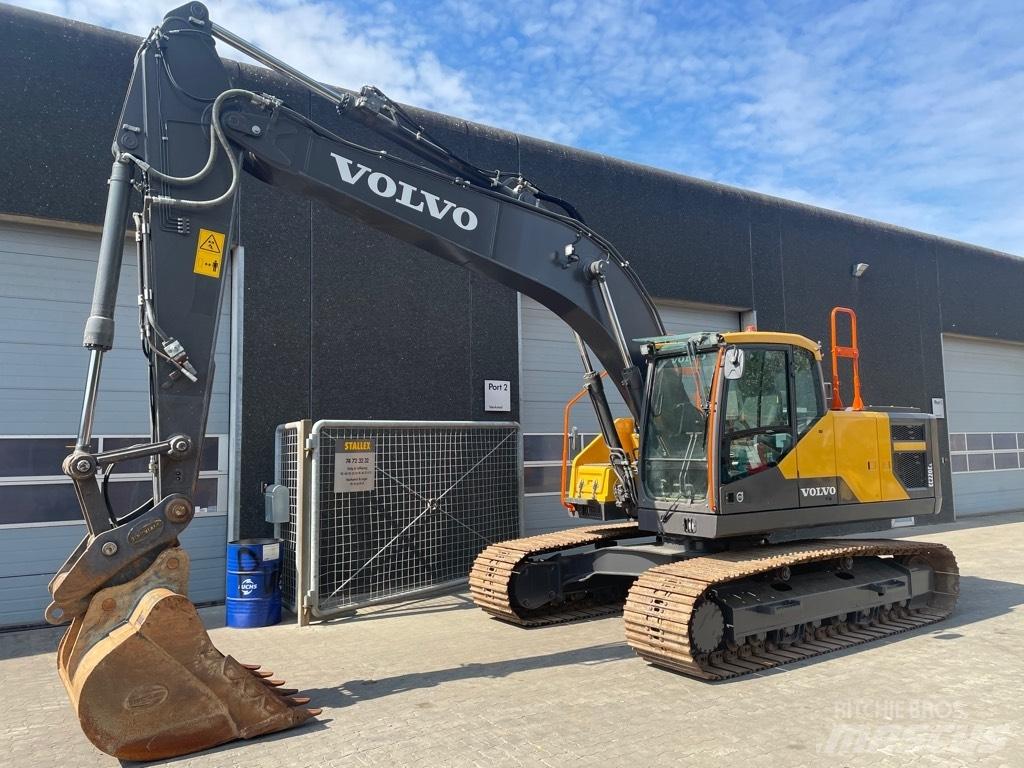 Volvo EC220E Escavadoras de rastos