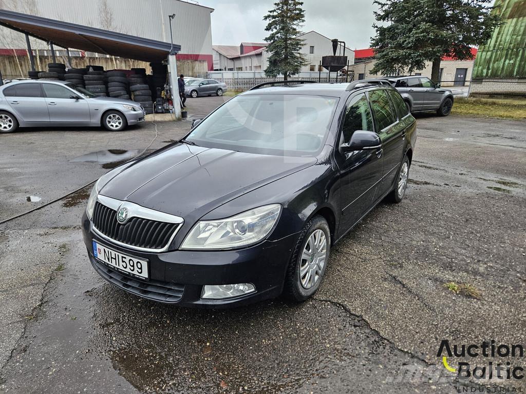 Skoda Octavia Carros Ligeiros
