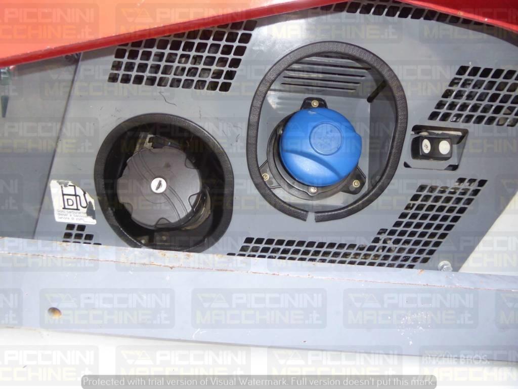 Takeuchi TL12V2 Pás Carregadoras de rastos