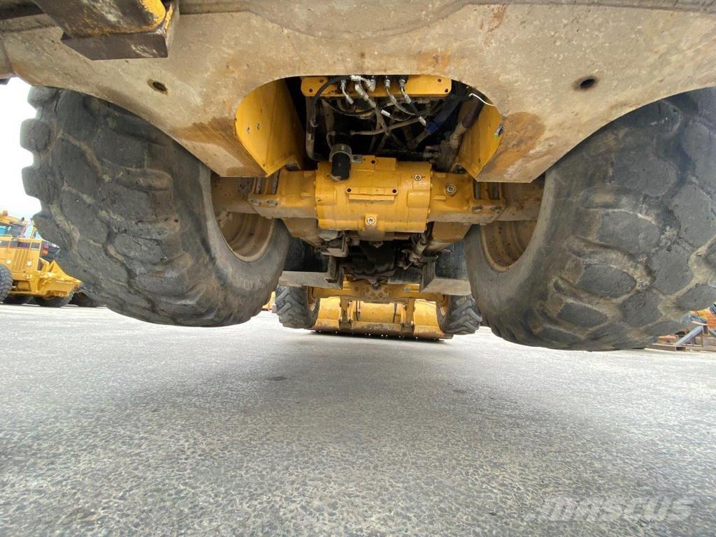 CAT 432F2 NVT Retroescavadoras