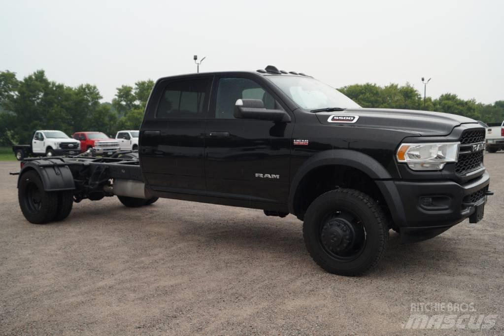 RAM 5500 TRADESMAN Camiões de chassis e cabine