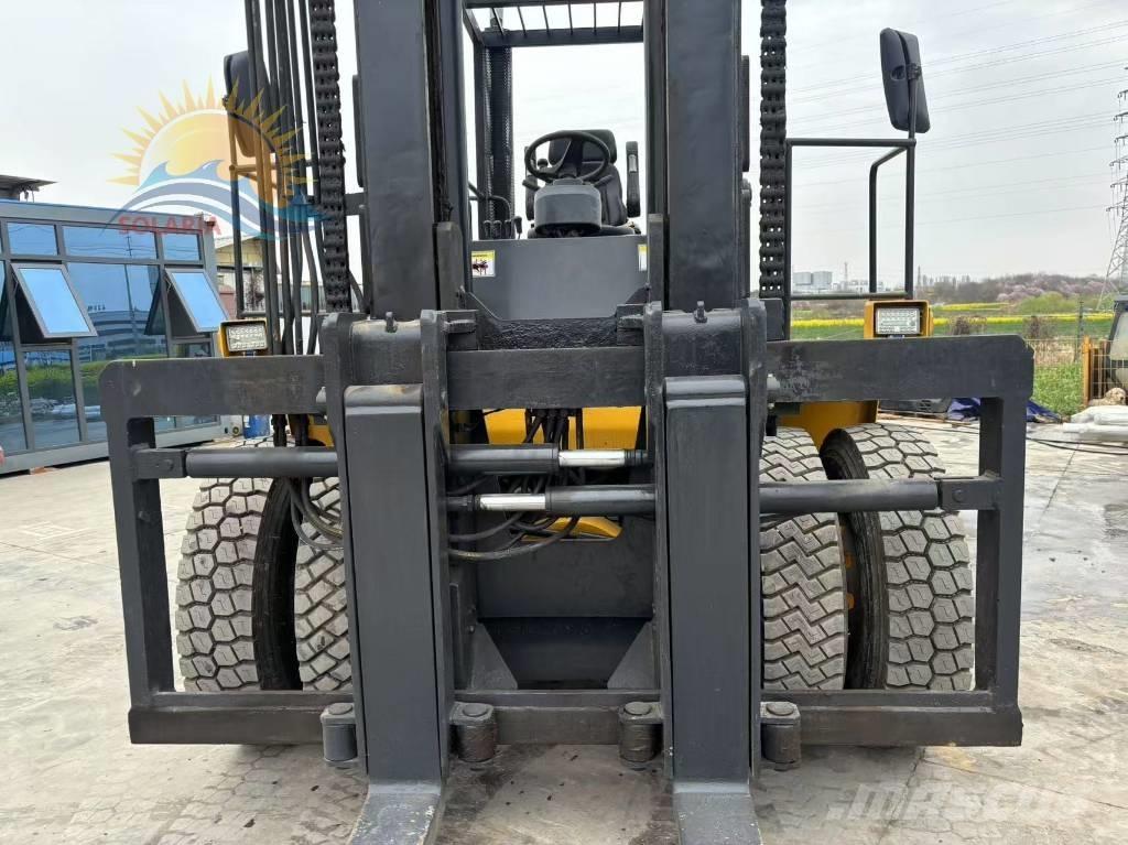 Komatsu FD 200 Empilhadores Diesel