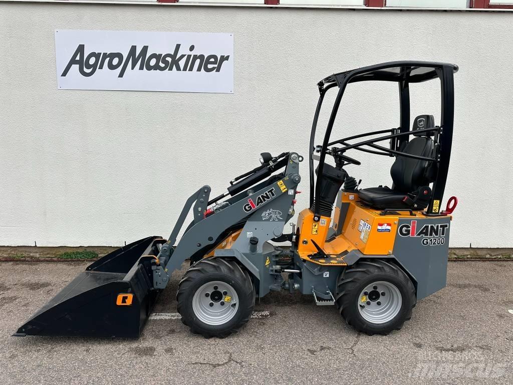 GiANT 1200 Carregadoras de direcção deslizante