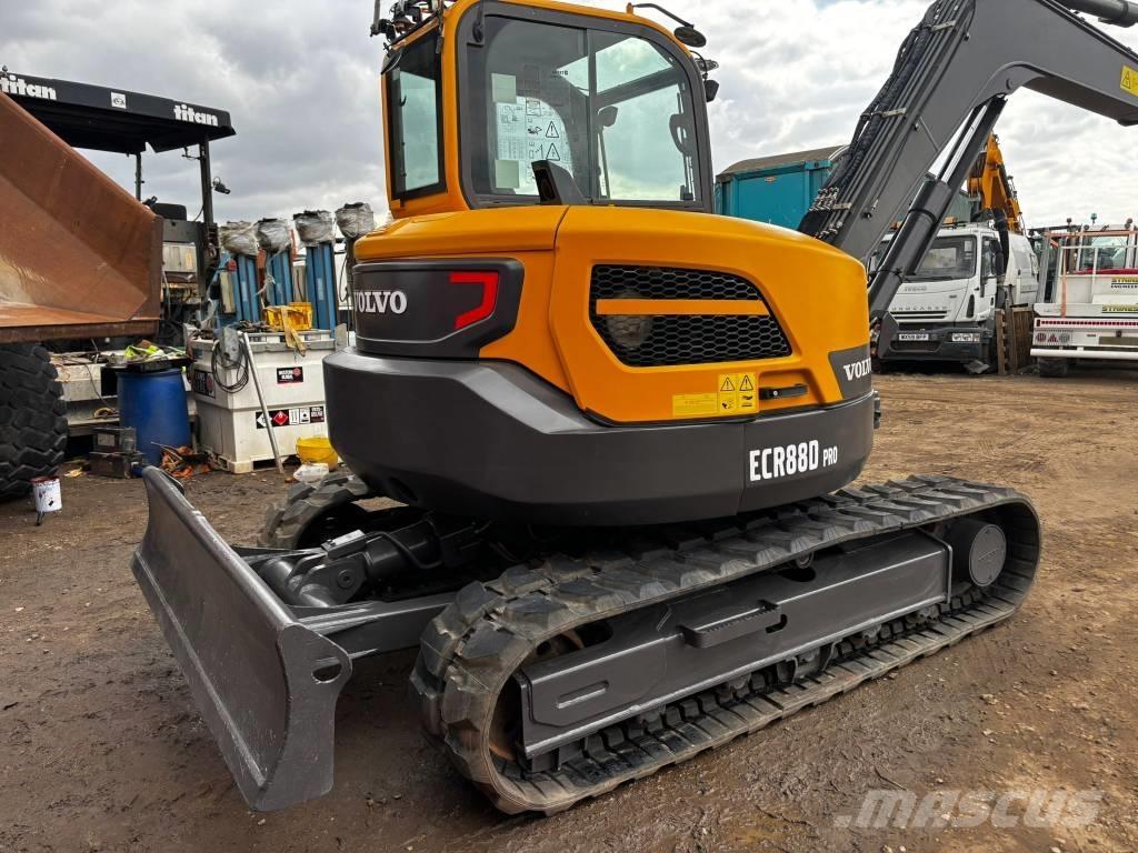 Volvo ECR 88 D Escavadoras Midi 7t - 12t