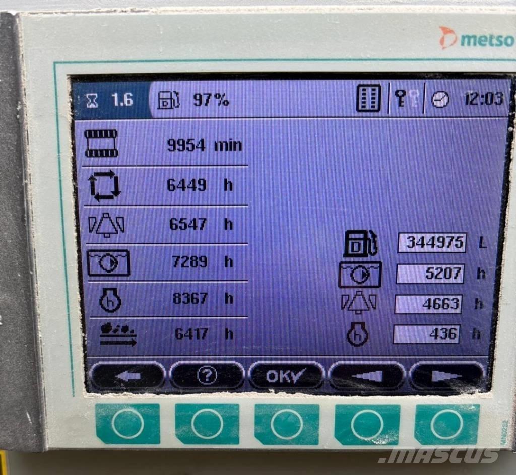 Metso LT 330 D Britadores móveis