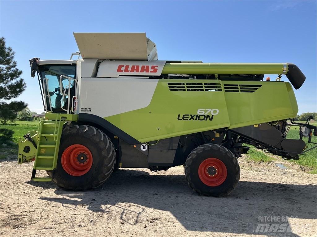 CLAAS Lexion 670 Ceifeiras debulhadoras