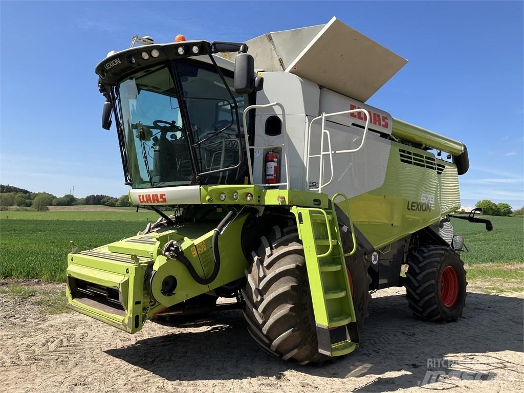 CLAAS Lexion 670 Ceifeiras debulhadoras