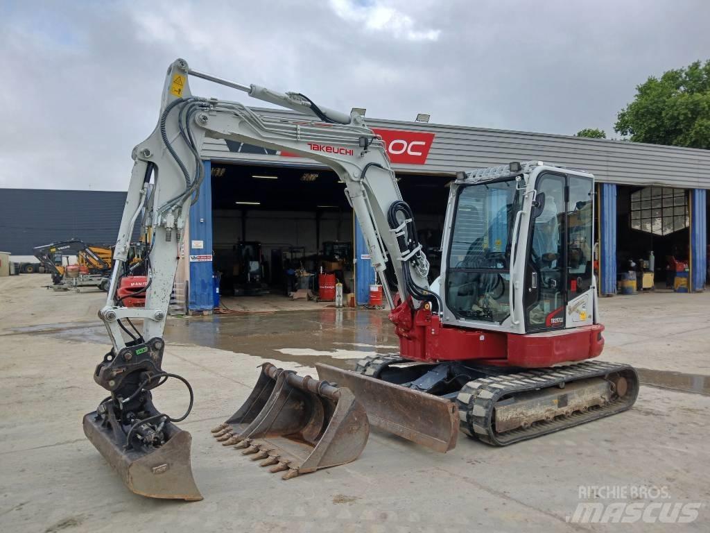 Takeuchi TB 257 FR Mini Escavadoras <7t
