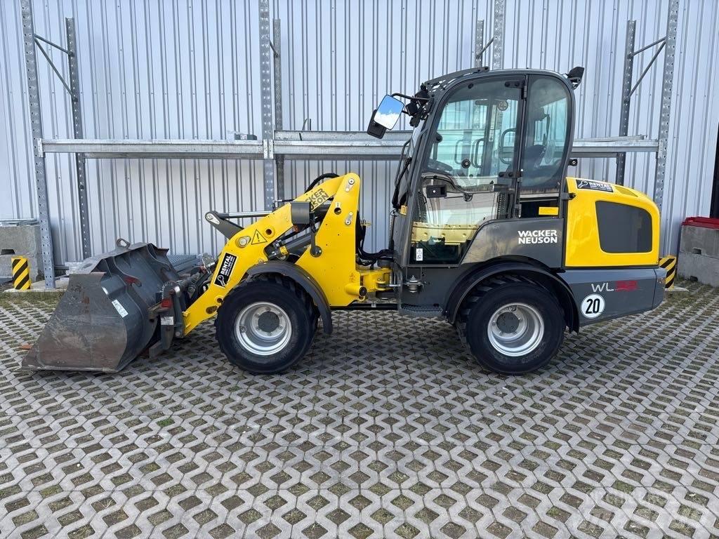 Wacker Neuson WL32 Pás carregadoras de rodas
