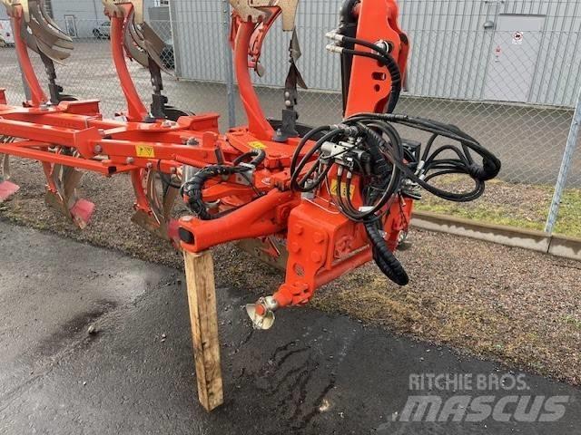 Kubota RM 4005 V Charruas reversíveis