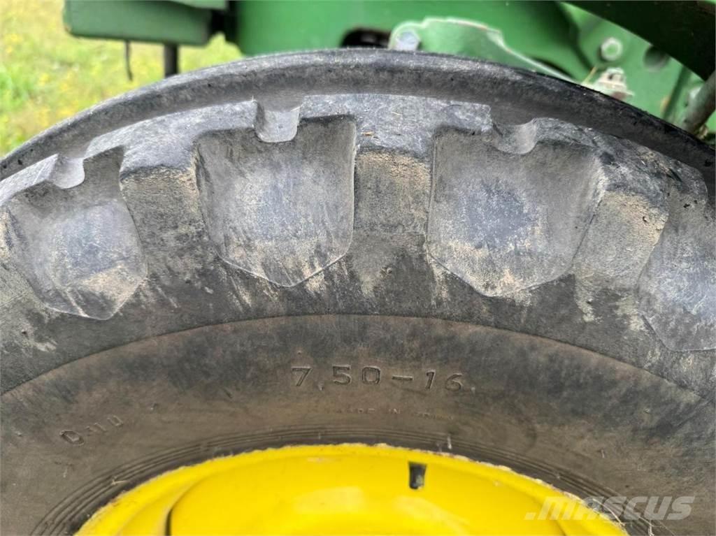 John Deere 1040 S Tratores Agrícolas usados