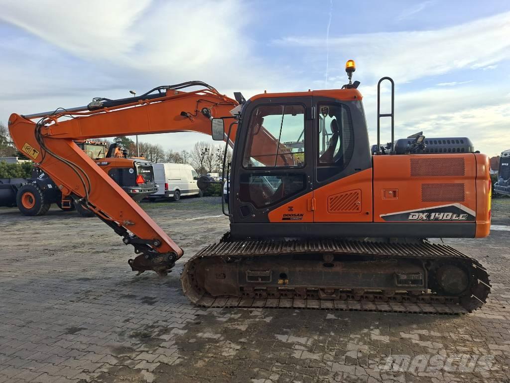 Doosan DX140LC-7 Escavadoras de rastos