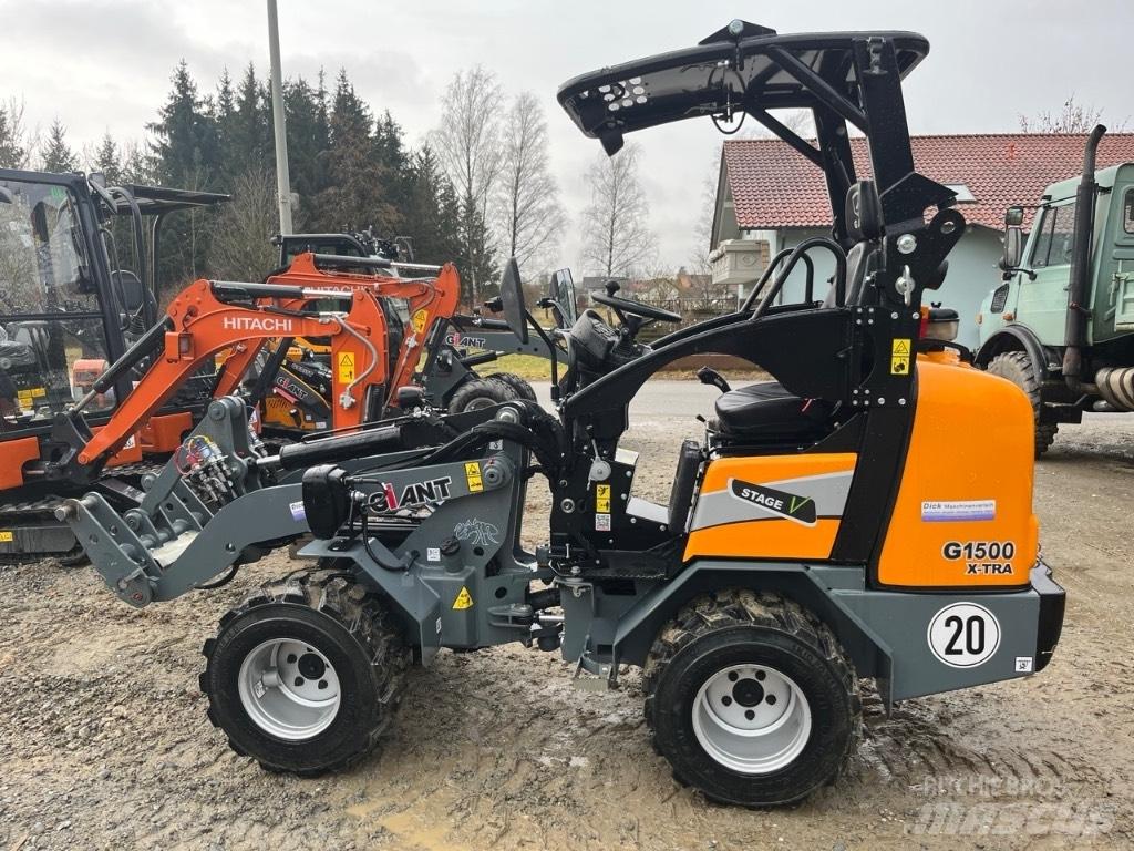 GiANT G 1500 X-tra Mini carregadoras