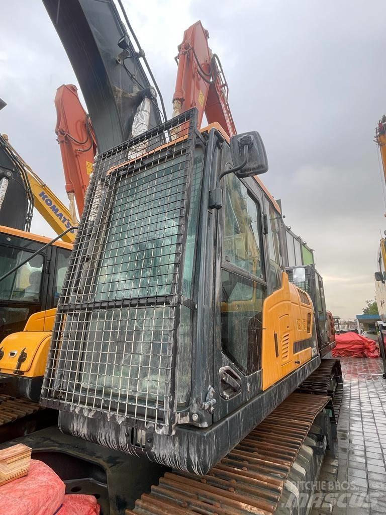 Hyundai HX 225SL Escavadoras de rastos