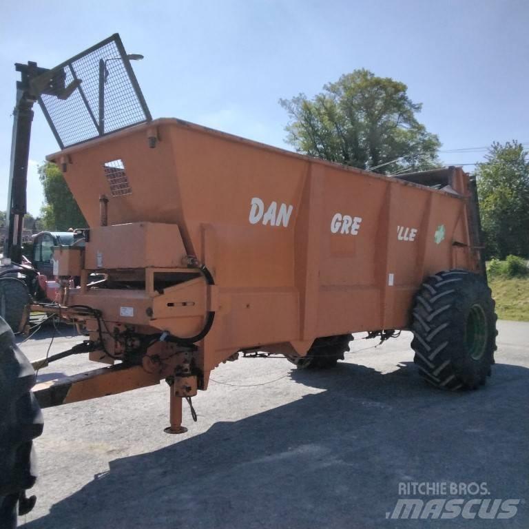 Dangreville EV 10 B1 Espalhadores de estrume