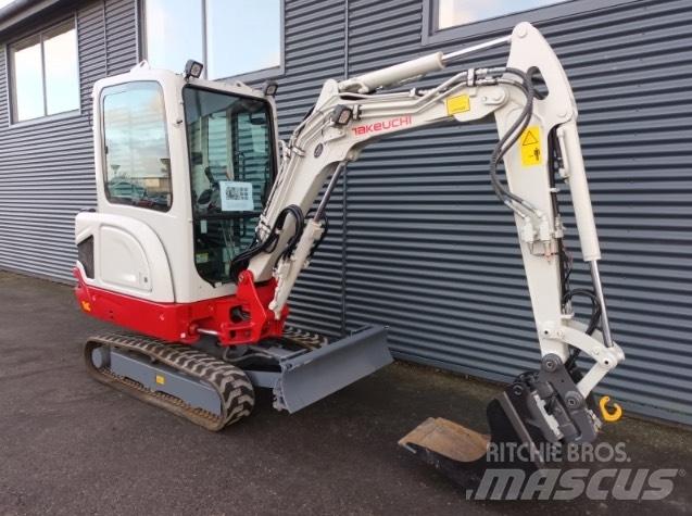 Takeuchi tb225 Mini Escavadoras <7t