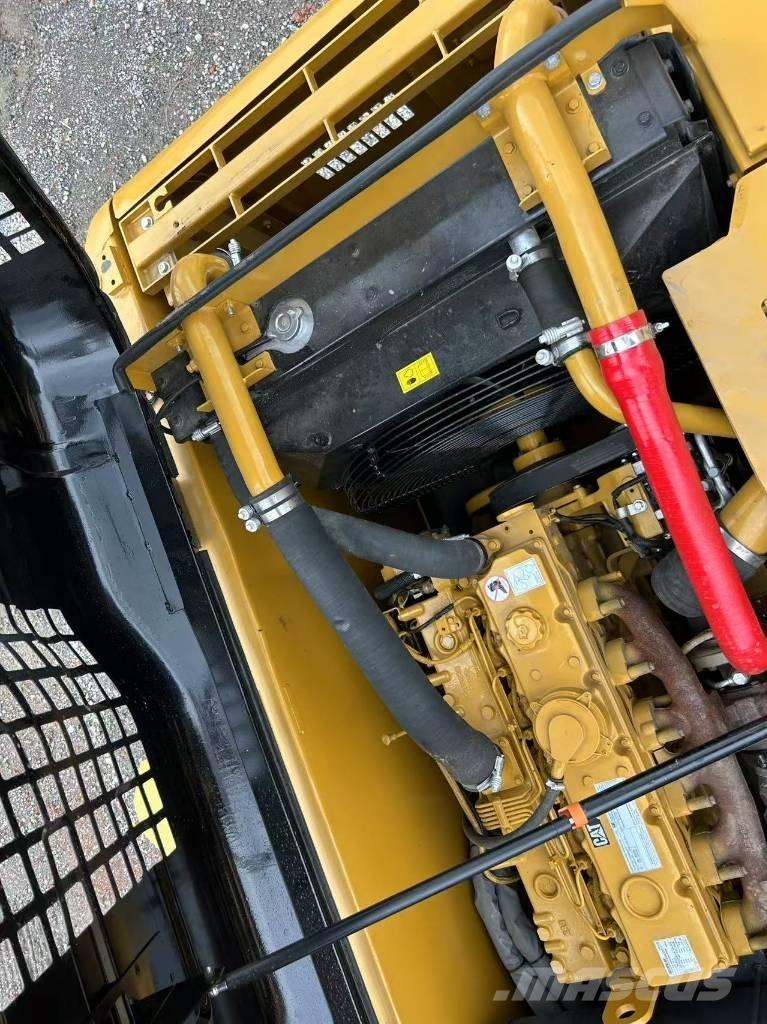 CAT 320D2L Escavadoras de rastos