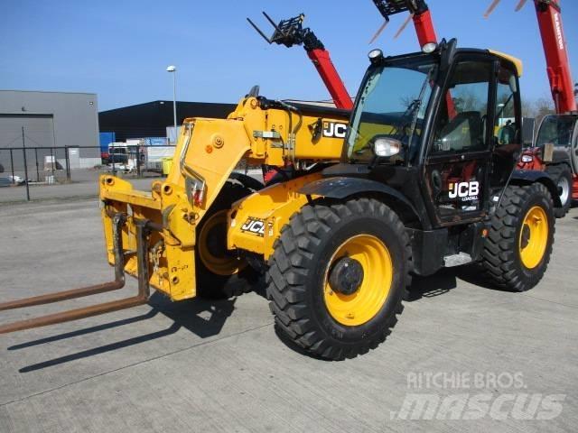 JCB 535-95 (646) Manipuladores telescópicos