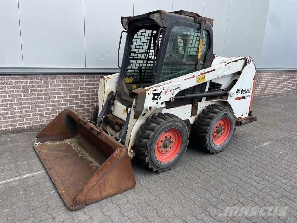 Bobcat S550 Carregadoras de direcção deslizante