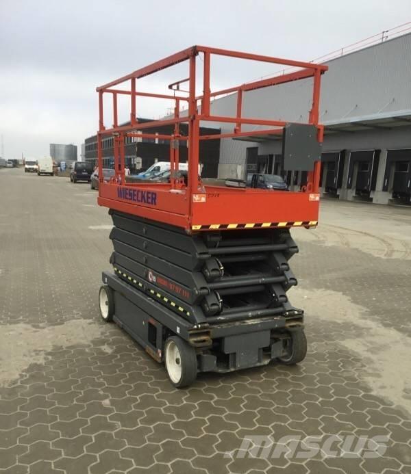 SkyJack SJ III 4740 Elevadores de tesoura